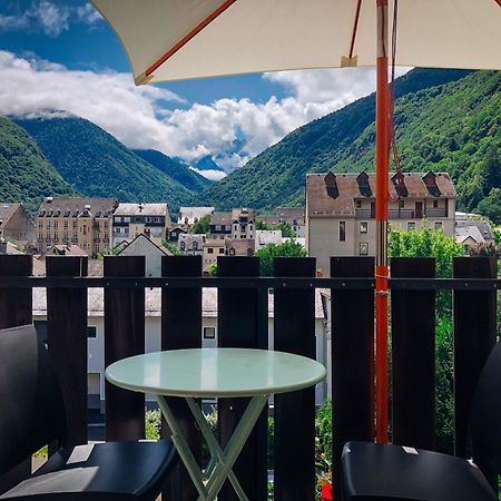 Cano'Py, Charmant 2 Pieces Avec Vue Montagne En Coeur De Ville Bagneres-de-Luchon Exterior photo